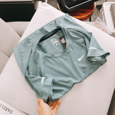 Men's premium Sports t-shirt.