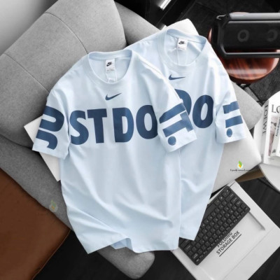 Drop-solder Sports t-shirt.