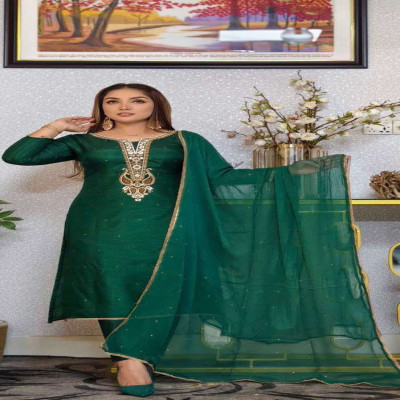 টপেটো সিল্ক এমব্রয়ডারি